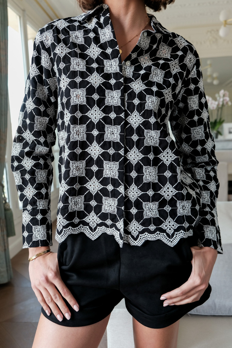 Blouse AKUMI - Black